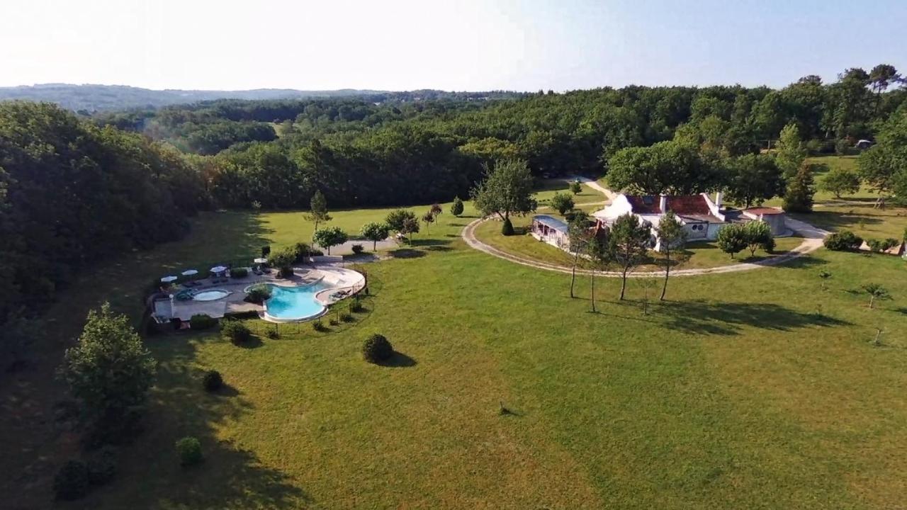 La Clairiere - Ecolieu De Vacances Lamothe-Fenelon エクステリア 写真